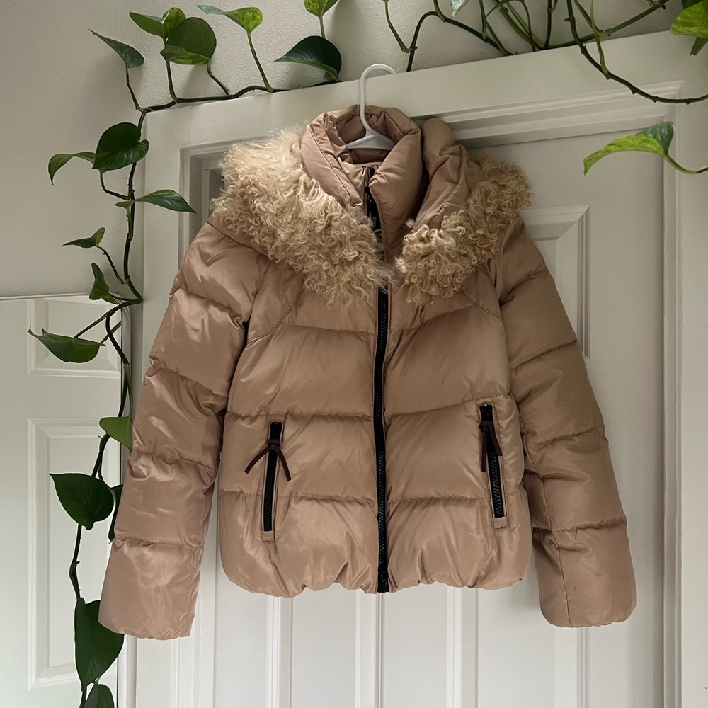 Tan almond down cropped bomber with faux fur trim